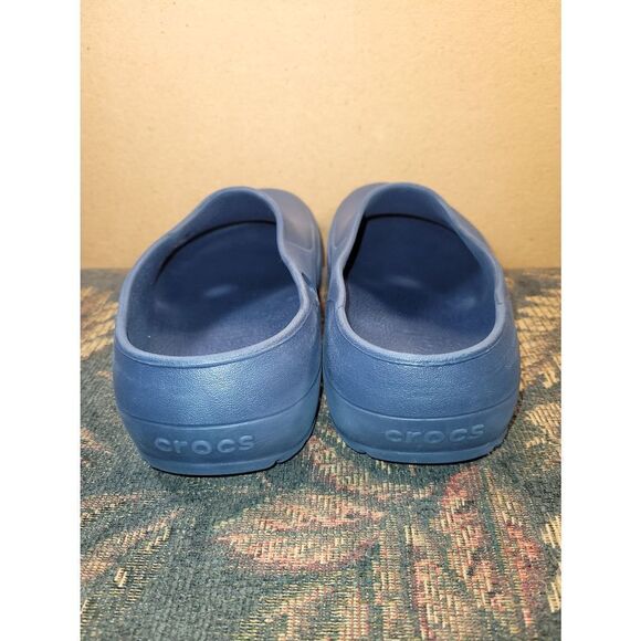 CROCS Unisex Navy Slip-on Shoes- Size M5/W7 - Picture 3 of 9